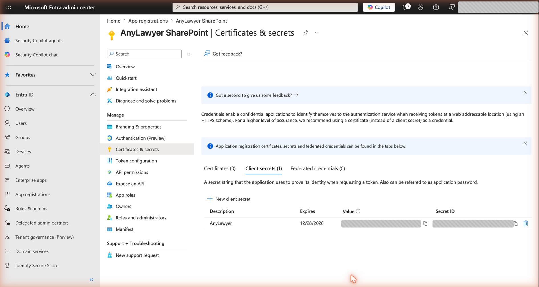 Nowo utworzony client secret z widoczną kolumną Value